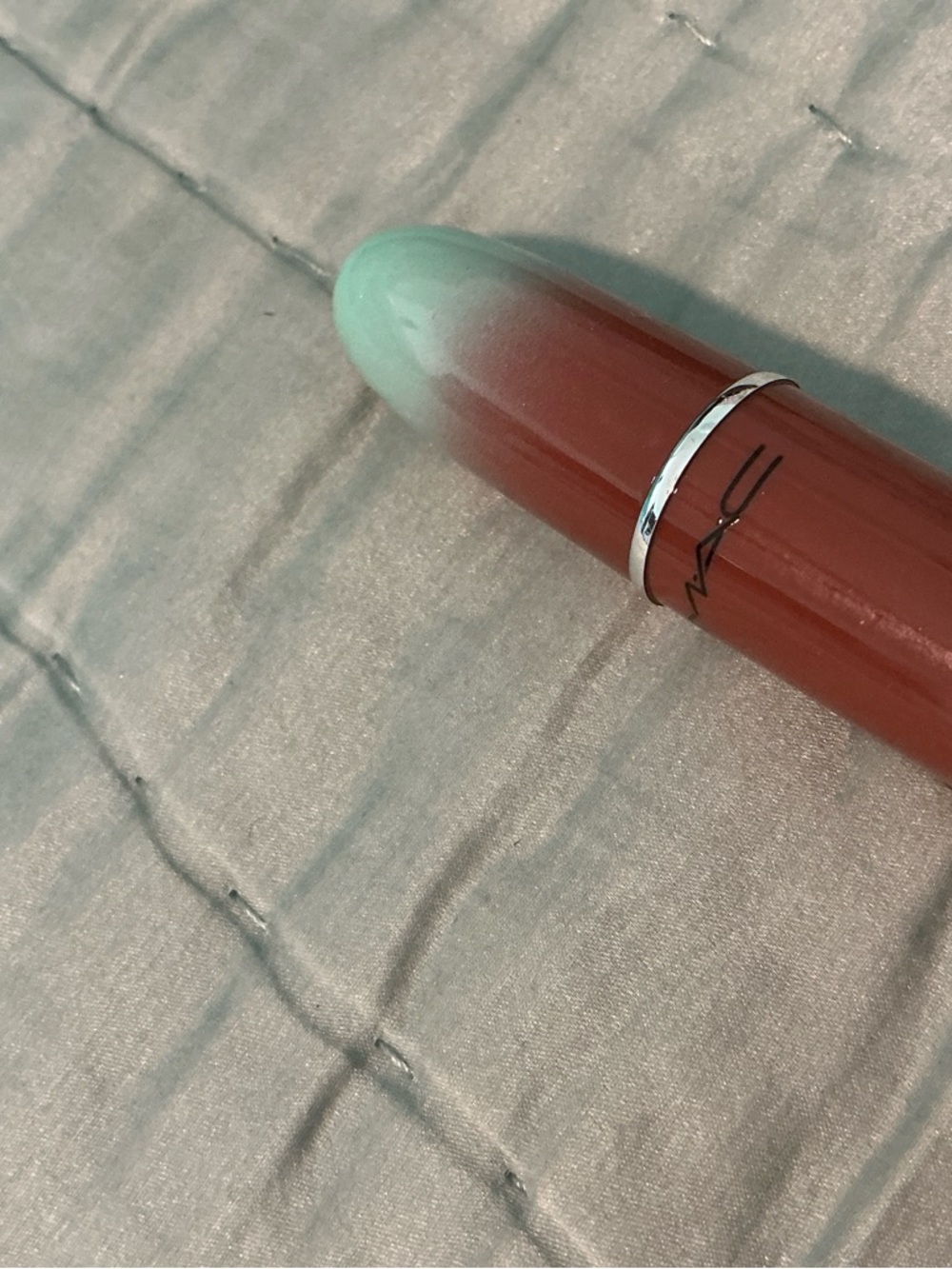MAC Cosmetics Poshpit mini Lipstick - Mint Green & Rust Brown